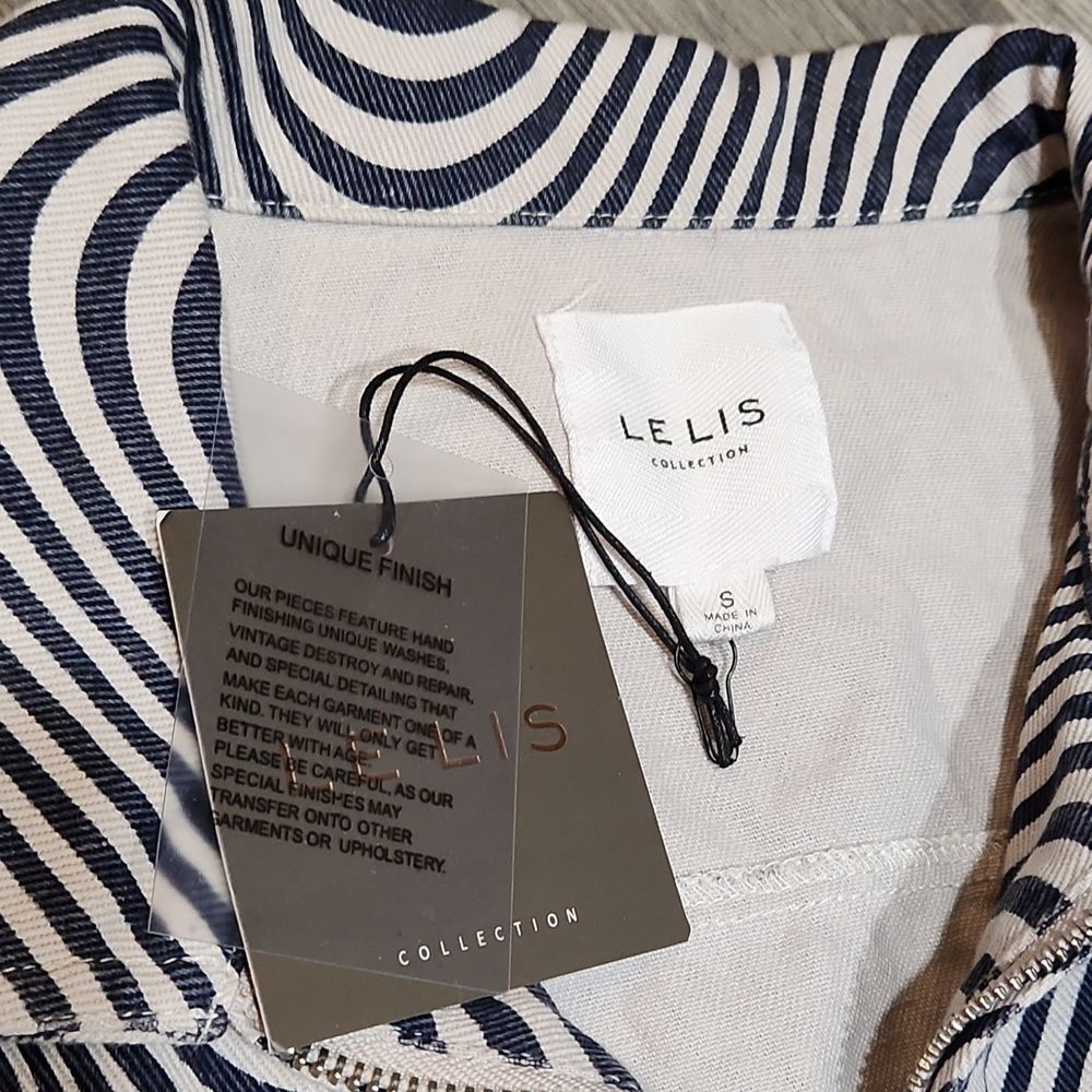 NWT Le Lis Wavy Cropped Moving Along Denim Jacket Upcycled Statement - Picture 3 of 12